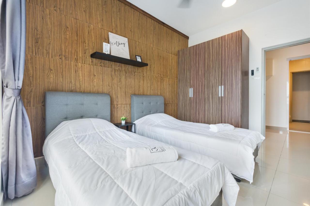Seasons Luxury Apartment By Jk Home Johor Bahru Exteriör bild