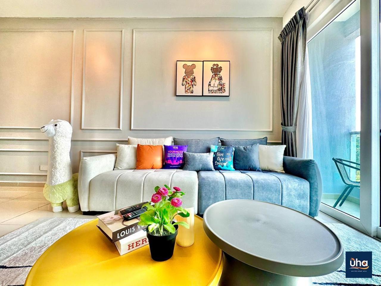 Seasons Luxury Apartment By Jk Home Johor Bahru Exteriör bild